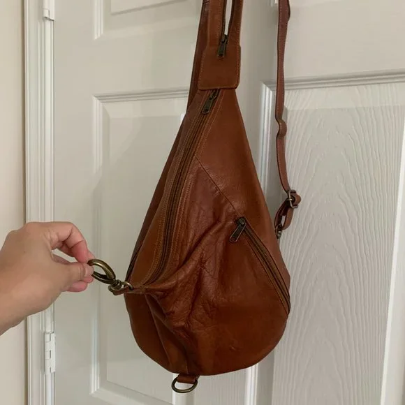 Genuine Leather Made In Colombia Backpack. - Picture 4 of 16